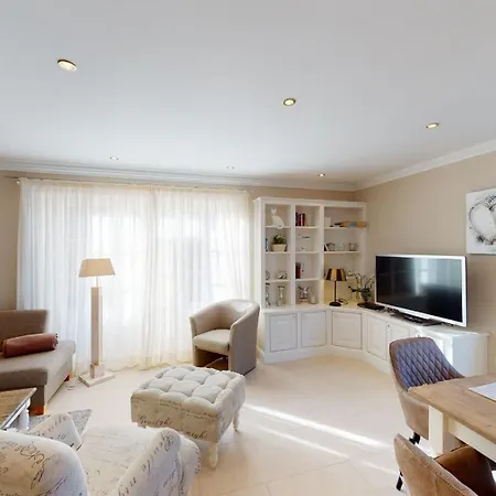 Residenz Ueues Ailoen Casa vacanze *