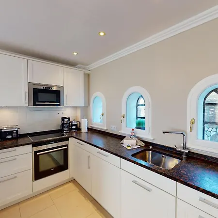 Residenz Ueues Ailoen Casa vacanze Wenningstedt-Braderup