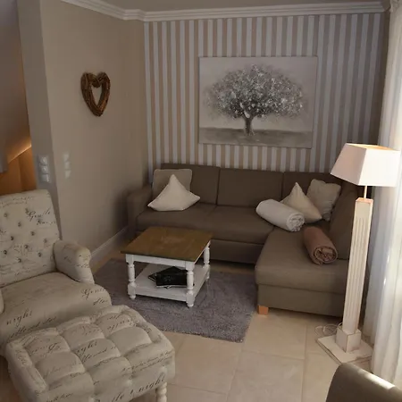 Casa vacanze Residenz Ueues Ailoen *